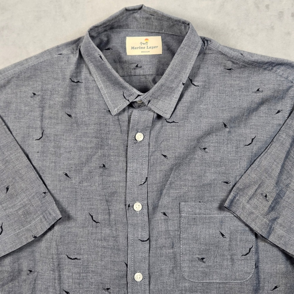 Marine Layer Button Up Shirt Mens Medium Grey Swimmer Shark Print Short Sleeve